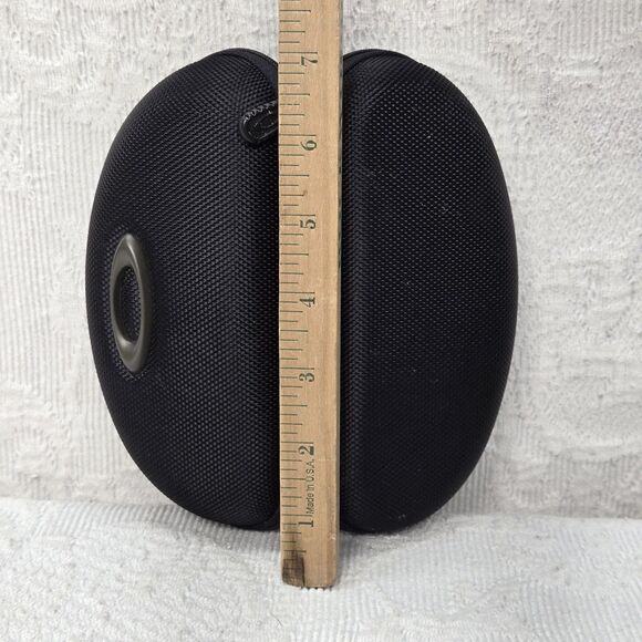 Oakley Razor Wire Black Sunglass Hard Case Embossed Zippered - Picture 6 of 10